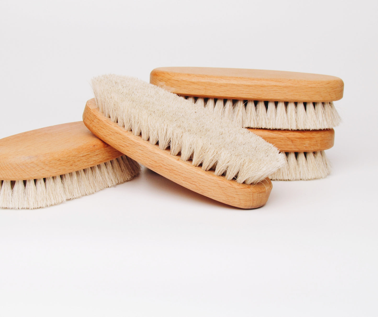 Trockenbürste Buche - Natur Körperbürste für sanfte Trockenmassage mit Ziegenhaar