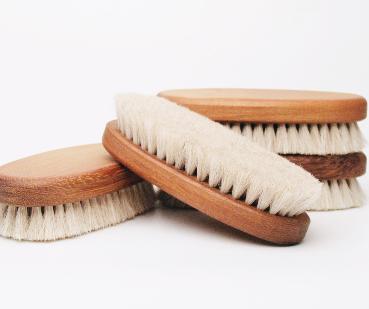 Trockenbürste Teakholz - Natur Körperbürste für Trockenmassage und Hautpflege mit Ziegenhaar