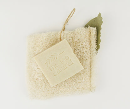 Aleppo Seife 30% Lorbeeröl mit Luffa Seifensäckchen - traditionelle Naturseife & sanftes Peeling Set