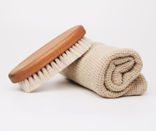 Trockenbürste Teakholz - Natur Körperbürste für Trockenmassage und Hautpflege mit Ziegenhaar